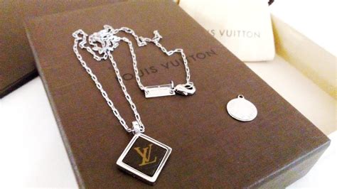 louis vuitton monogram square necklace|Products by Louis Vuitton: Monogram Chain Necklace.